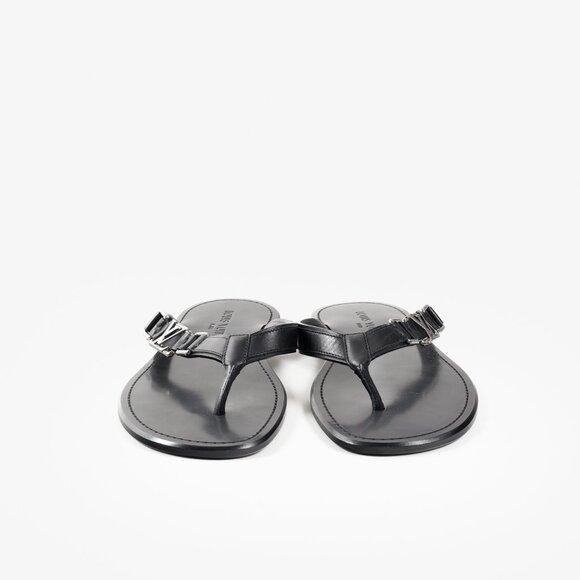 Louis Vuitton Hamptons Thong Sandal - Picture 3 of 10